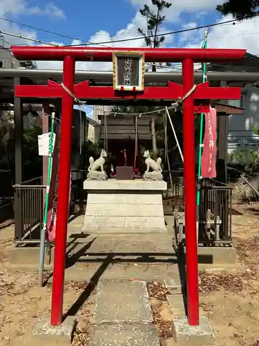 諏訪神社の末社