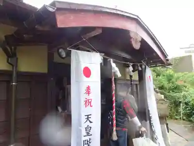 横浜御嶽神社の本殿・本堂