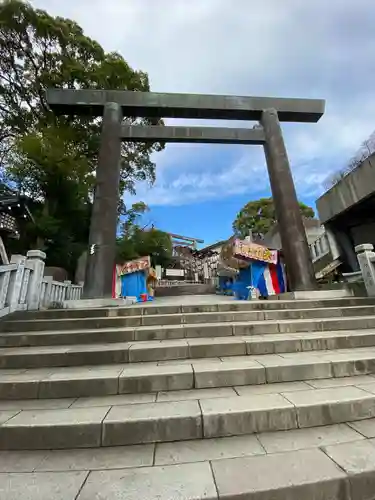 伊勢山皇大神宮の鳥居