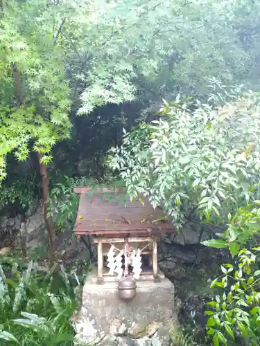 荒倉神社の末社