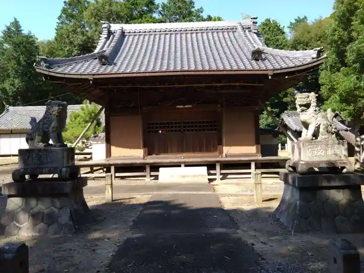 八幡社の本殿・本堂