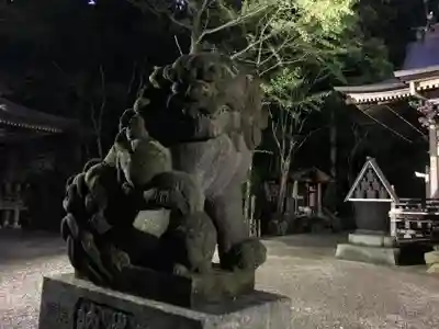 宝登山神社の狛犬