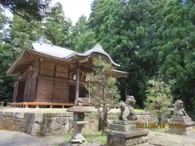 大雷神社の本殿・本堂