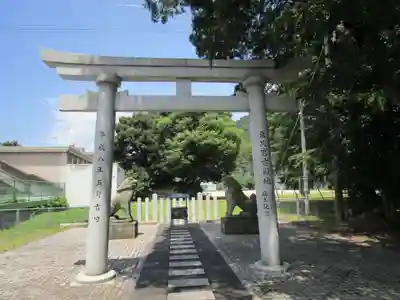 氣比神宮の鳥居