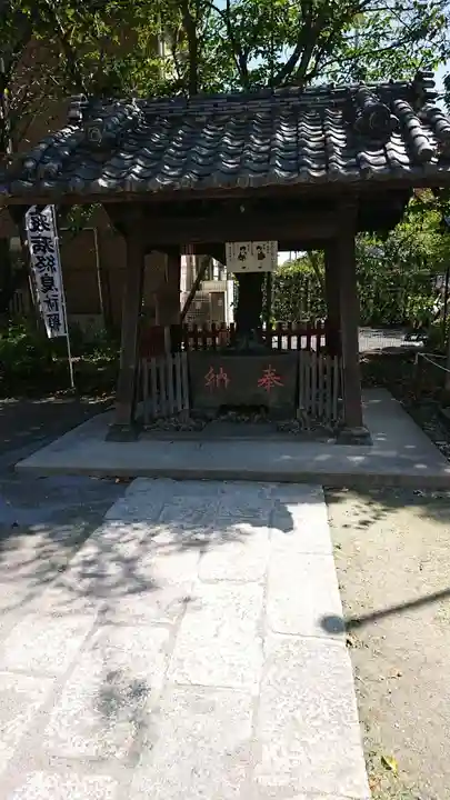 胡録神社の手水舎