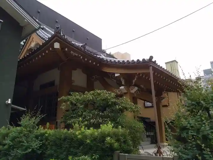 日蓮宗瑞光山久遠寺の本殿・本堂