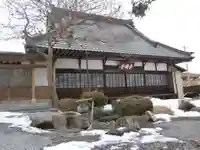 良畴寺の本殿・本堂