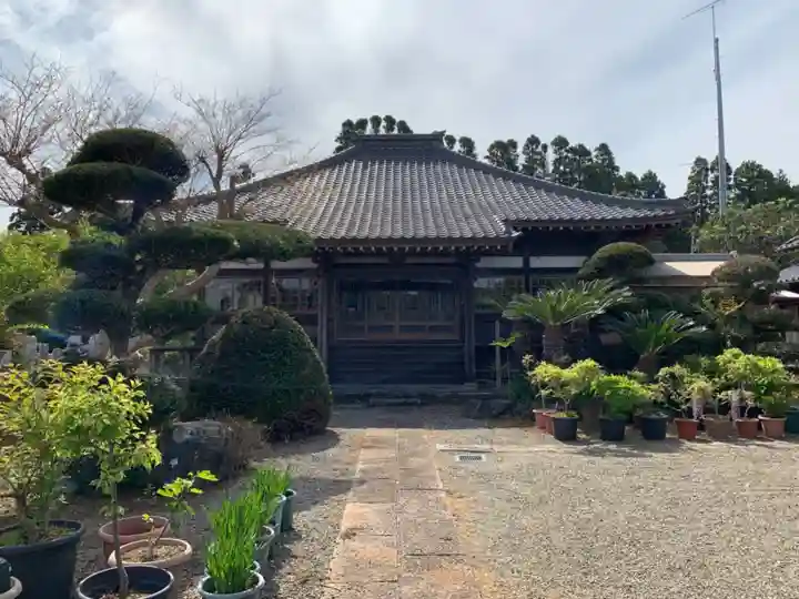 大法寺の本殿・本堂
