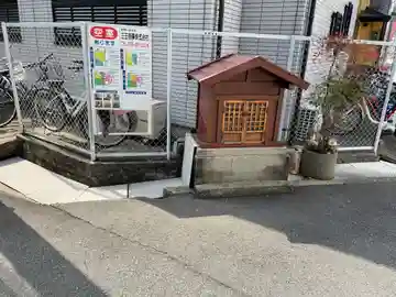 地蔵尊(浜田町)の本殿・本堂