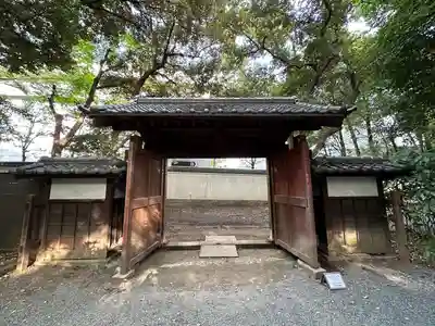 錦春稲荷大明神(東京都)