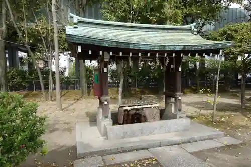 綾戸國中神社の手水舎