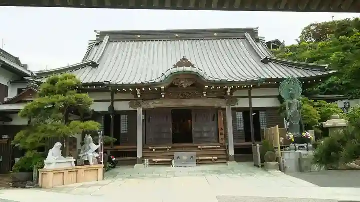 満福寺の本殿・本堂