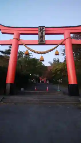 虻田神社の鳥居