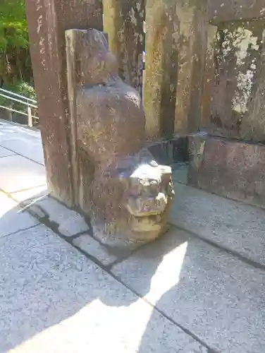 伊奈波神社の{uncategorized: "未分類", other: "その他", undefined: "問題あり", building: "その他建物", grave: "お墓", sacred_gate: "鳥居", guardian: "狛犬", statue: "像", buddha: "仏像", history: "歴史", nature: "自然", garden: "庭園", animal: "動物", pagoda: "塔", temizu: "手水舎", mountain_gate: "山門・神門", sanctuary: "本殿・本堂", subordinate: "末社・摂社", art: "芸術", scenery: "景色", jizo: "地蔵", ema: "絵馬", goshuin: "御朱印", omikuji: "おみくじ", items: "授与品その他", amulet: "お守り", goshuincho: "御朱印帳", eats: "食事", festival: "お祭り", votive_dance: "神楽", shichigosan: "七五三参", wedding: "結婚式", experience: "体験その他", initially: "初詣", around: "周辺", anti_infection: "感染症対策"}