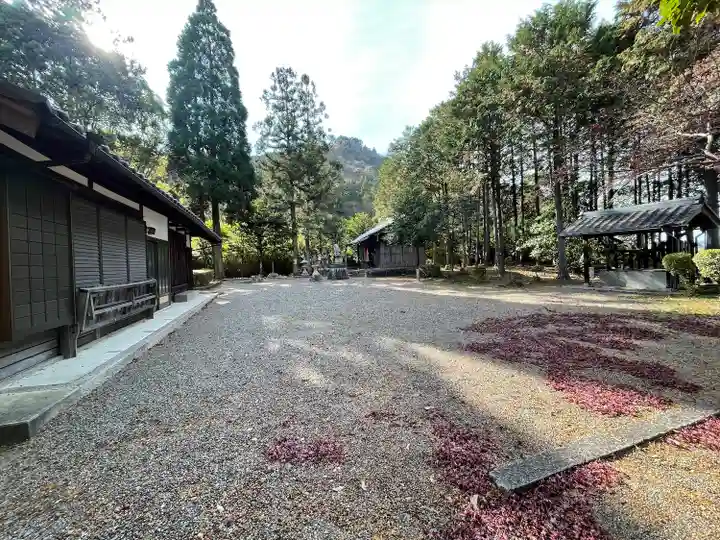 岩上神社(滋賀県)