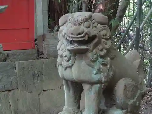 素佐男神社の狛犬