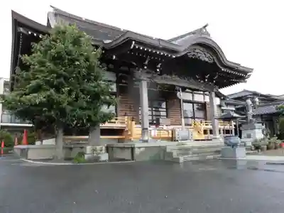 東漸寺の本殿・本堂