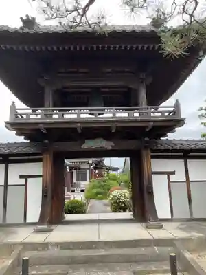 石山寺の山門・神門