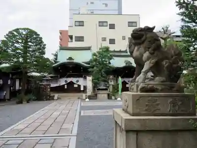元祇園梛神社・隼神社の狛犬