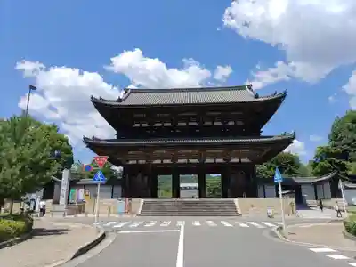 仁和寺の山門・神門
