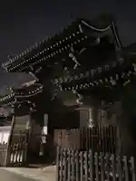 十輪寺の山門・神門