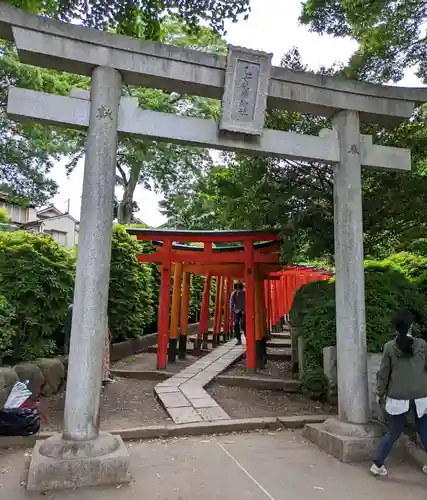 根津神社の鳥居