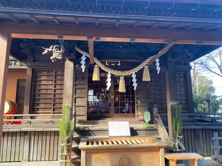 星川杉山神社の本殿・本堂