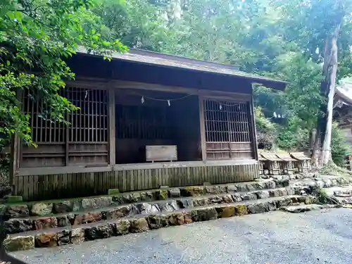 渭伊神社の末社・摂社