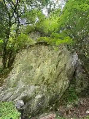 岩屋堂の本殿・本堂