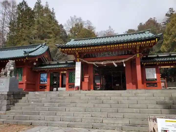 日光二荒山神社中宮祠の山門・神門