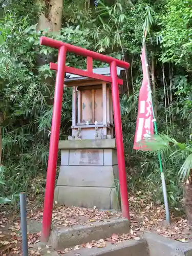 横浜　西方寺の鳥居