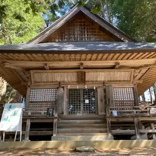 戸隠神社火之御子社の本殿・本堂