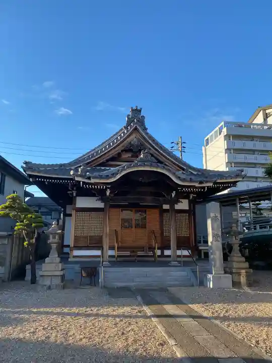 秋葉山 常光院の本殿・本堂