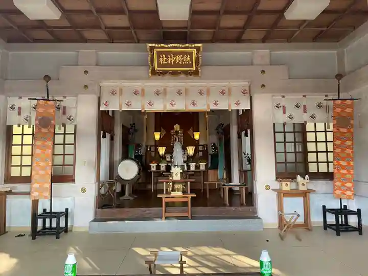 熊野神社の本殿・本堂