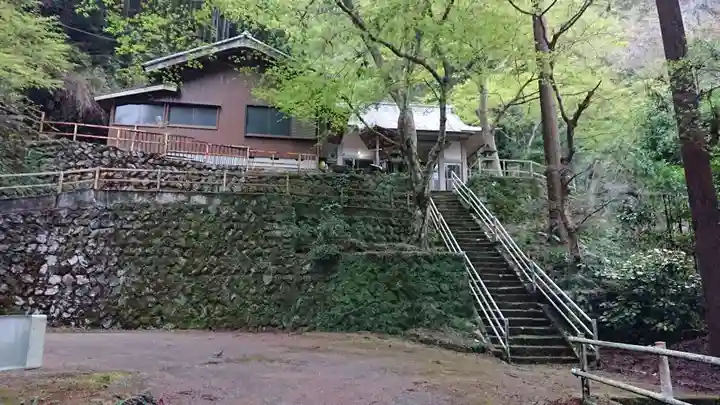 荒沢不動尊のその他建物