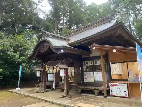 成田熊野神社の{uncategorized: "未分類", other: "その他", undefined: "問題あり", building: "その他建物", grave: "お墓", sacred_gate: "鳥居", guardian: "狛犬", statue: "像", buddha: "仏像", history: "歴史", nature: "自然", garden: "庭園", animal: "動物", pagoda: "塔", temizu: "手水舎", mountain_gate: "山門・神門", sanctuary: "本殿・本堂", subordinate: "末社・摂社", art: "芸術", scenery: "景色", jizo: "地蔵", ema: "絵馬", goshuin: "御朱印", omikuji: "おみくじ", items: "授与品その他", amulet: "お守り", goshuincho: "御朱印帳", eats: "食事", festival: "お祭り", votive_dance: "神楽", shichigosan: "七五三参", wedding: "結婚式", experience: "体験その他", initially: "初詣", around: "周辺", anti_infection: "感染症対策"}