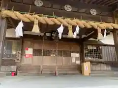 川田八幡神社の本殿