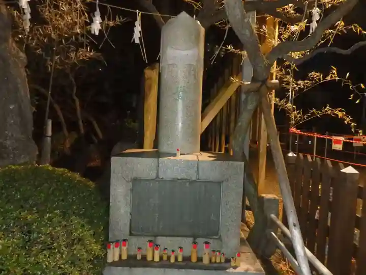 亀戸天神社の像