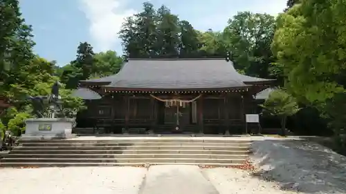船川八幡宮の本殿・本堂