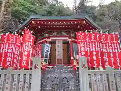 江島神社の末社