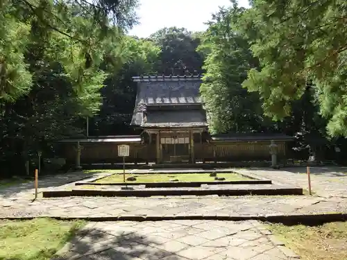 若狭彦神社（上社）の本殿