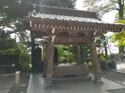 高尾山薬王院の手水舎