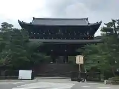 知恩院の山門