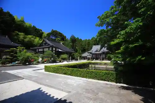 東泉寺の庭園