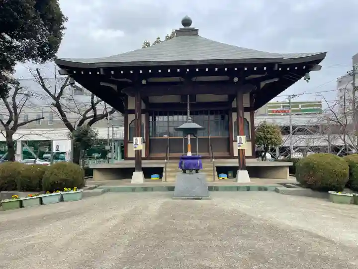 谷津観音堂の{uncategorized: "未分類", other: "その他", undefined: "問題あり", building: "その他建物", grave: "お墓", sacred_gate: "鳥居", guardian: "狛犬", statue: "像", buddha: "仏像", history: "歴史", nature: "自然", garden: "庭園", animal: "動物", pagoda: "塔", temizu: "手水舎", mountain_gate: "山門・神門", sanctuary: "本殿・本堂", subordinate: "末社・摂社", art: "芸術", scenery: "景色", jizo: "地蔵", ema: "絵馬", goshuin: "御朱印", omikuji: "おみくじ", items: "授与品その他", amulet: "お守り", goshuincho: "御朱印帳", eats: "食事", festival: "お祭り", votive_dance: "神楽", shichigosan: "七五三参", wedding: "結婚式", experience: "体験その他", initially: "初詣", around: "周辺", anti_infection: "感染症対策"}