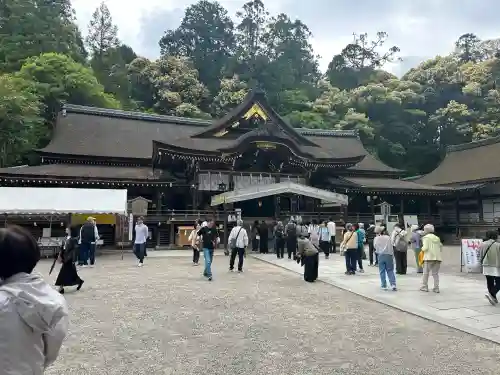 大神神社の{uncategorized: "未分類", other: "その他", undefined: "問題あり", building: "その他建物", grave: "お墓", sacred_gate: "鳥居", guardian: "狛犬", statue: "像", buddha: "仏像", history: "歴史", nature: "自然", garden: "庭園", animal: "動物", pagoda: "塔", temizu: "手水舎", mountain_gate: "山門・神門", sanctuary: "本殿・本堂", subordinate: "末社・摂社", art: "芸術", scenery: "景色", jizo: "地蔵", ema: "絵馬", goshuin: "御朱印", omikuji: "おみくじ", items: "授与品その他", amulet: "お守り", goshuincho: "御朱印帳", eats: "食事", festival: "お祭り", votive_dance: "神楽", shichigosan: "七五三参", wedding: "結婚式", experience: "体験その他", initially: "初詣", around: "周辺", anti_infection: "感染症対策"}