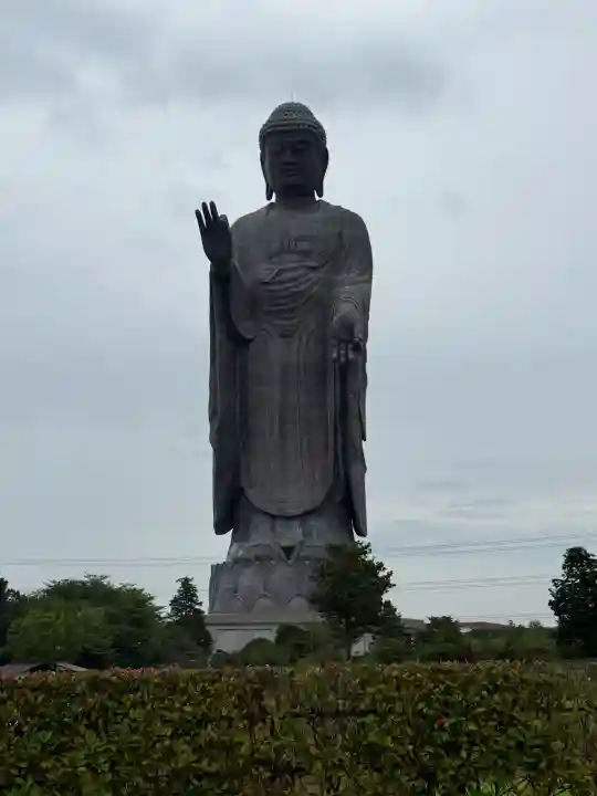 東本願寺本廟 牛久浄苑(牛久大仏)(茨城県)