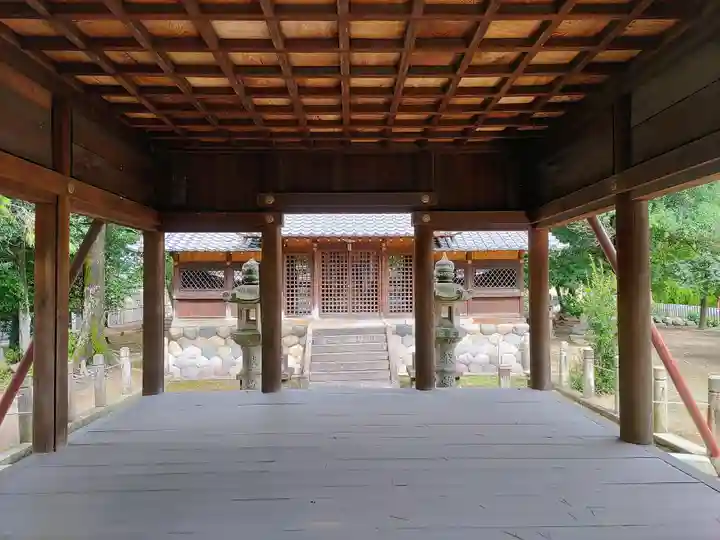 牟都志神社の本殿・本堂