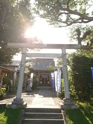 櫻井子安神社の鳥居