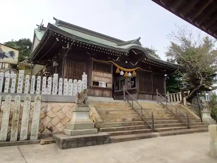 生石神社の本殿・本堂